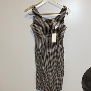 Chic Houndstooth Midi Dress